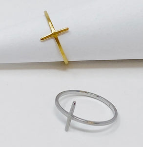 Skinny Side Cross Ring