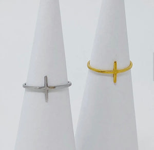 Skinny Side Cross Ring